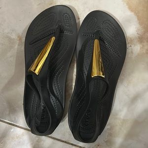 Crocs sandals gold detail